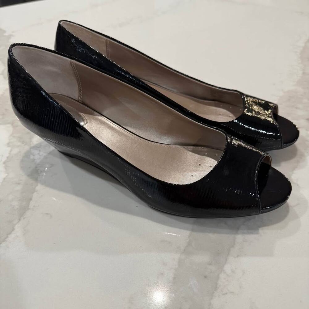 Alfani Step n Flex Peep Toe Patent Wedge Pump Heels Women's 11M Black/Gold Trim